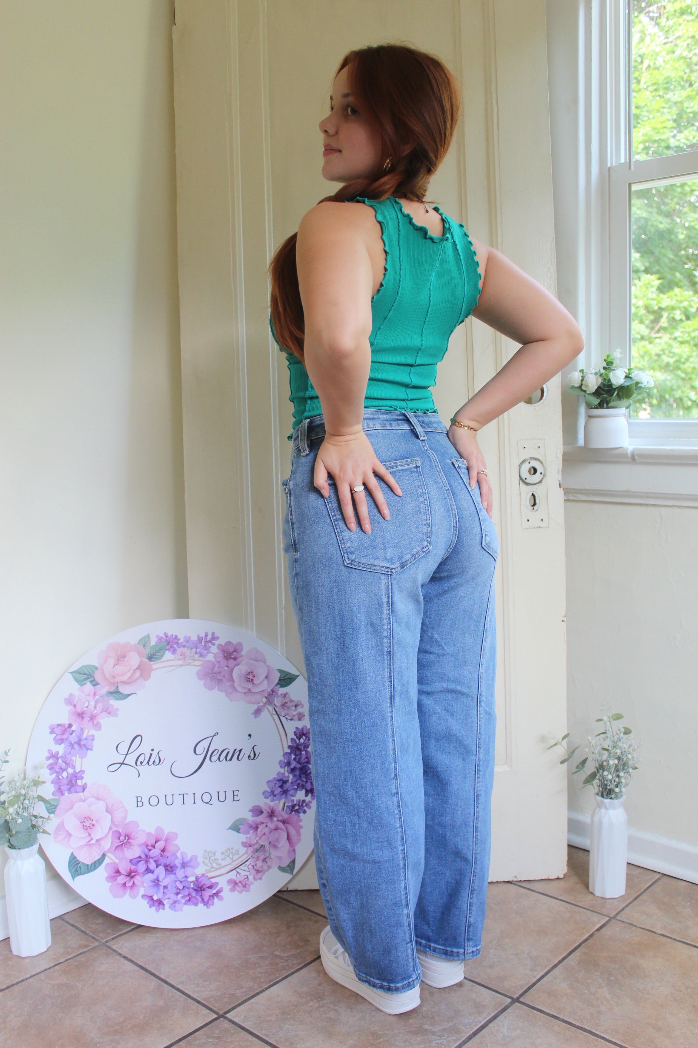 Risen Slouchy Cropped Barrel Jeans W/ Seamed Details